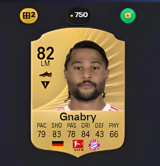 Card price and duplicate indicators on EA FC players